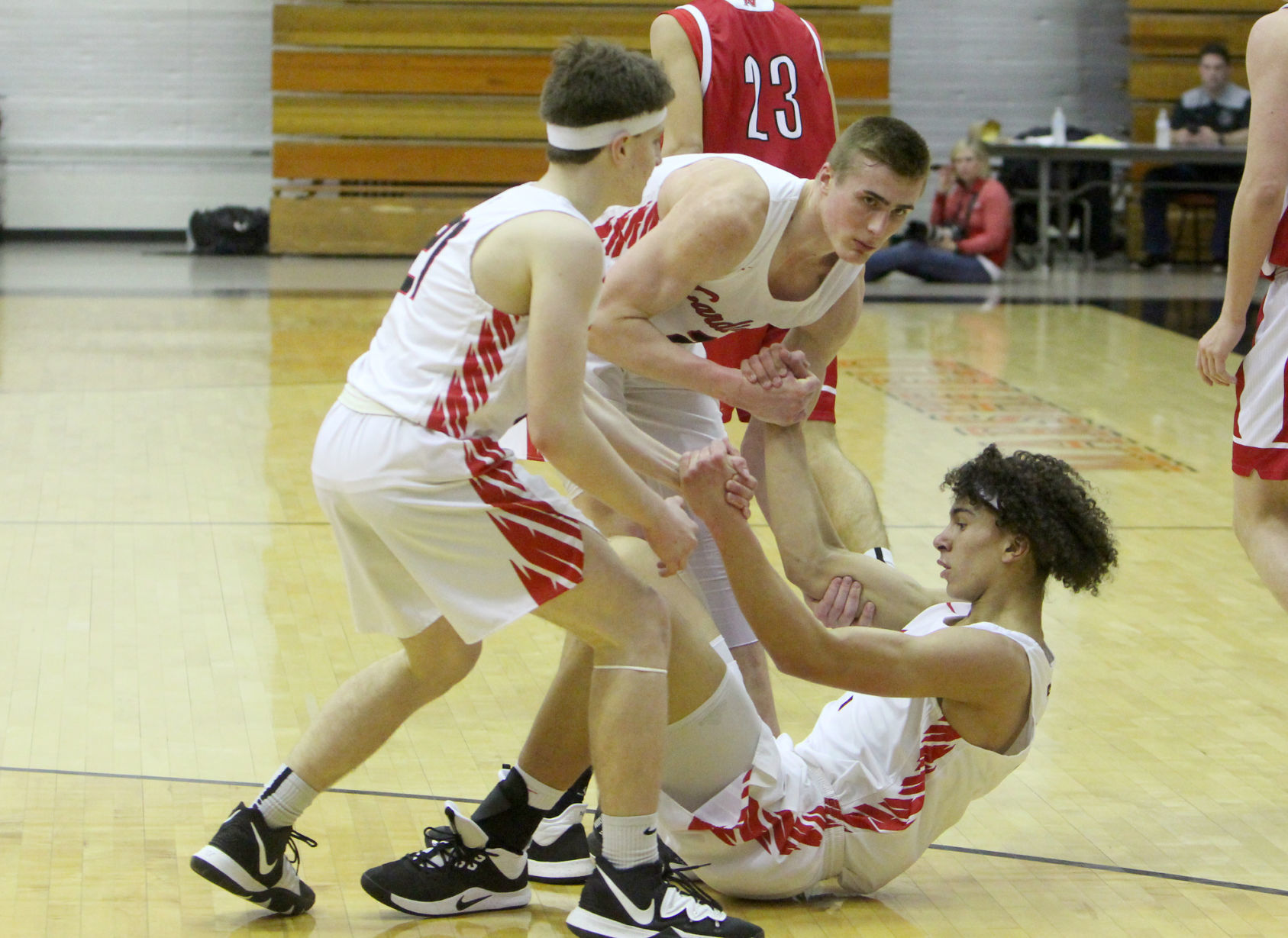 Chi-Hi boys basketball vs Neenah Division 1 sectional semis in Marshfield 3-12-20
